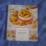 Enfants Mon premier livre de cuisine - Hachette - Les lectures de Liyah Enfants Mon premier livre de cuisine - Hachette - Les lectures de Liyah