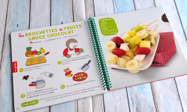 A Table Les Enfants Liyah Fr Livre Enfant Manga Shojo Bd Livre Pour Ado Livre Jeunesse Jeux Enfants