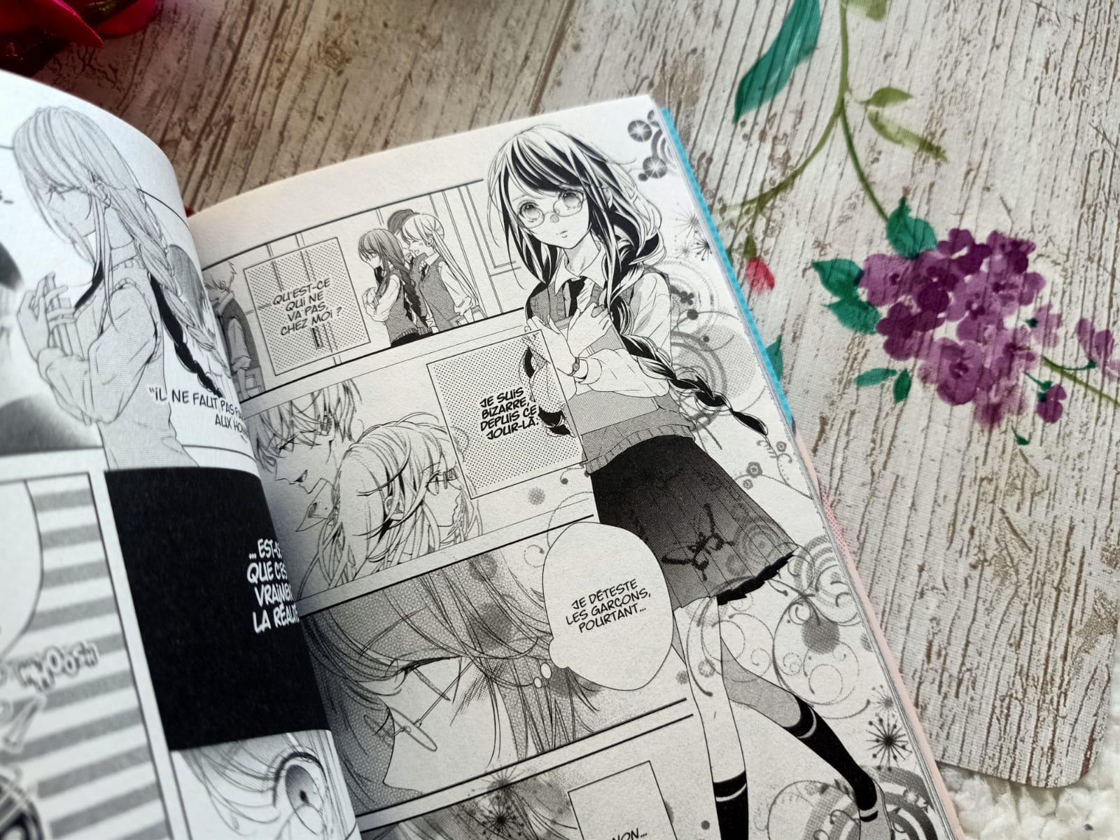 Ca Reste Entre Nous T.1 – Liyah.fr – Livre enfant | Manga Shojo | BD